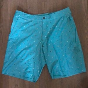 Men’s Lululemon shorts sz 34